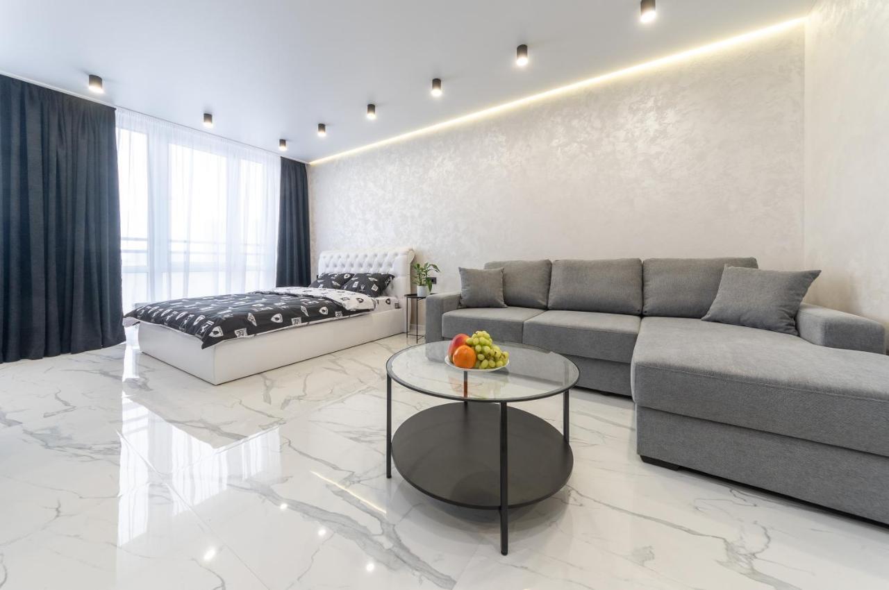 Лучшие Апартаменты На 2 Этаже В Жк Seven Kiev Exterior foto