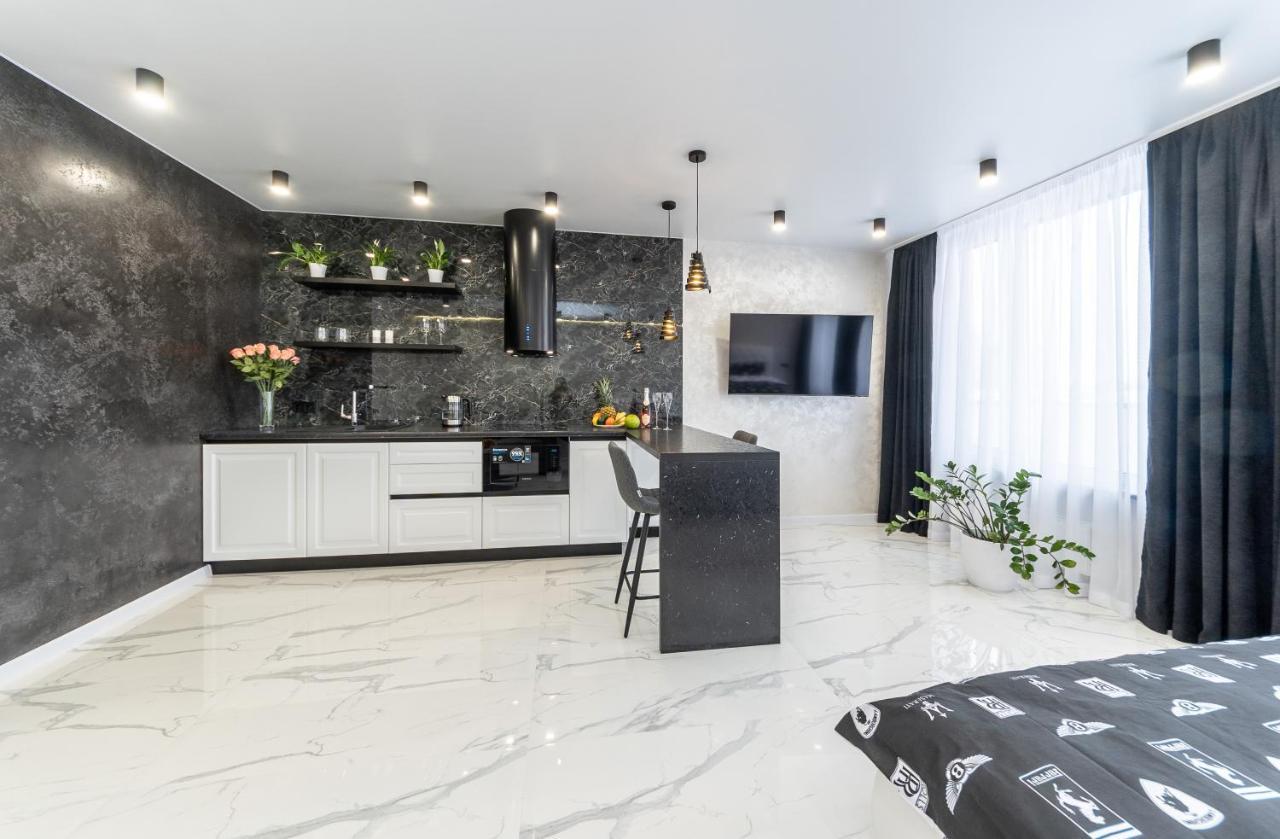Лучшие Апартаменты На 2 Этаже В Жк Seven Kiev Exterior foto