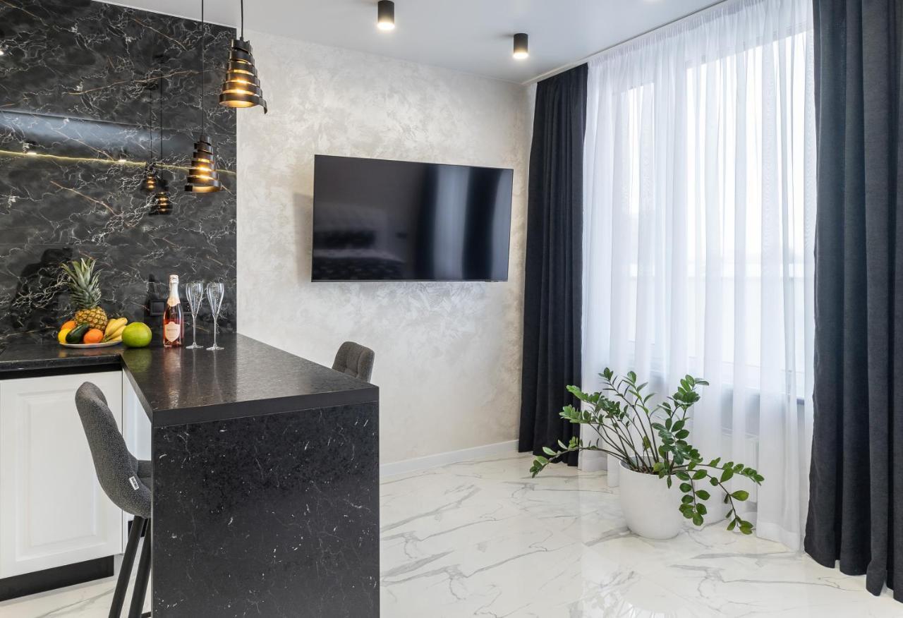 Лучшие Апартаменты На 2 Этаже В Жк Seven Kiev Exterior foto